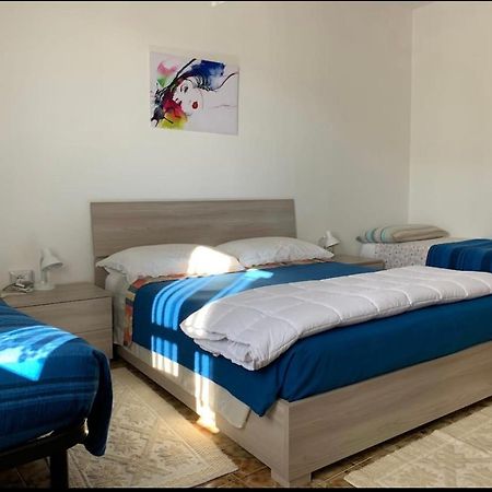 B&B Mideri Urzulei エクステリア 写真