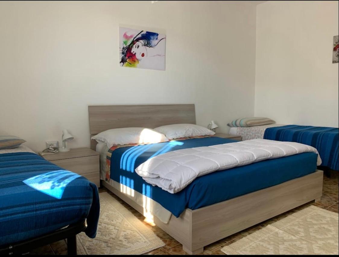 B&B Mideri Urzulei エクステリア 写真