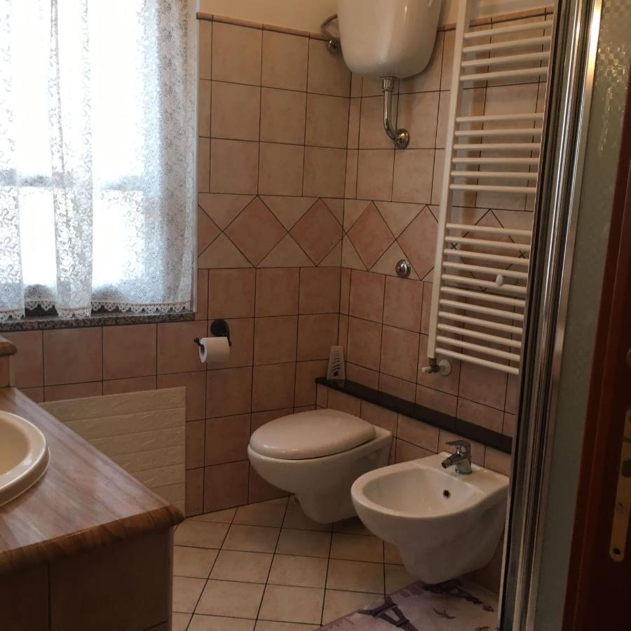 B&B Mideri Urzulei エクステリア 写真
